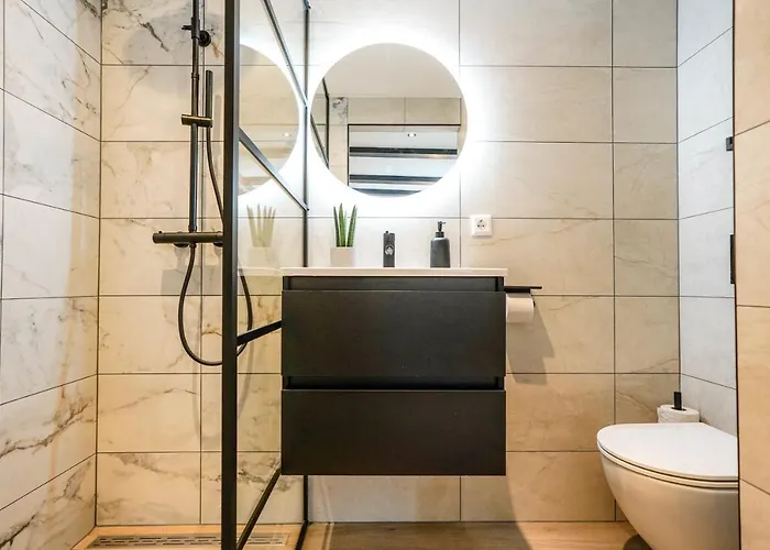 Luxury Center Semesterbostad *