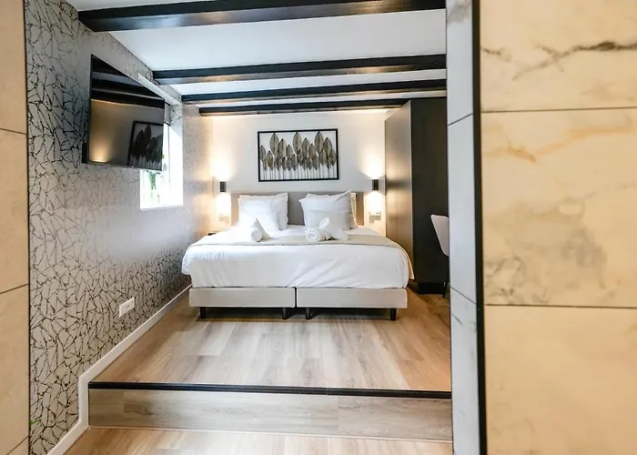 Semesterbostad Luxury Center *